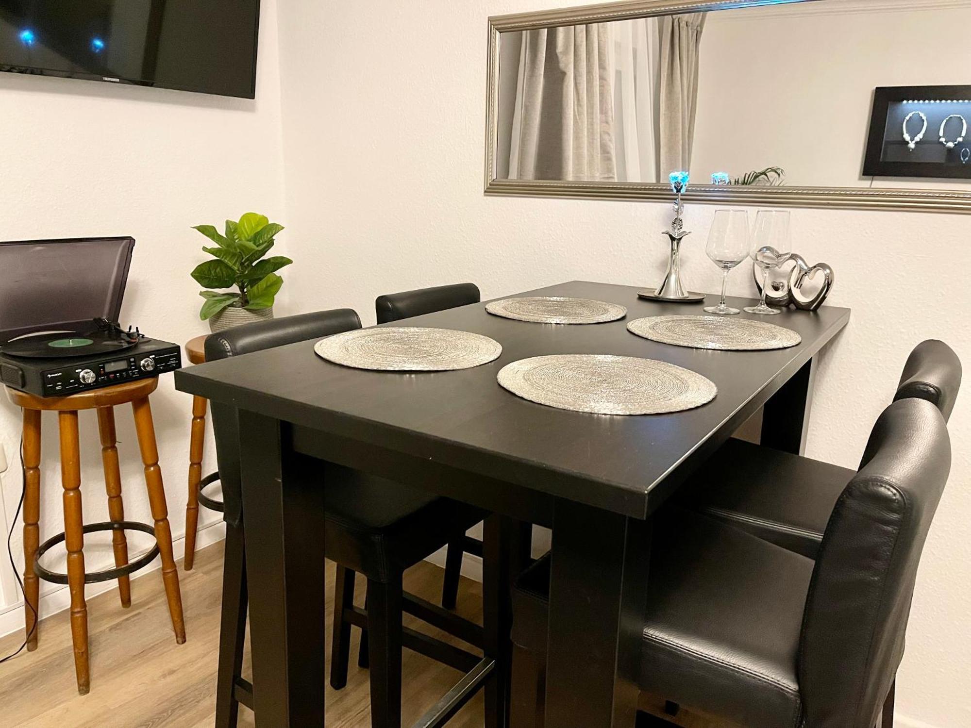 Tunnel Apartment - Nordbahntrasse, Kontaktloser Self-Check-In, Netflix Вупперталь Экстерьер фото