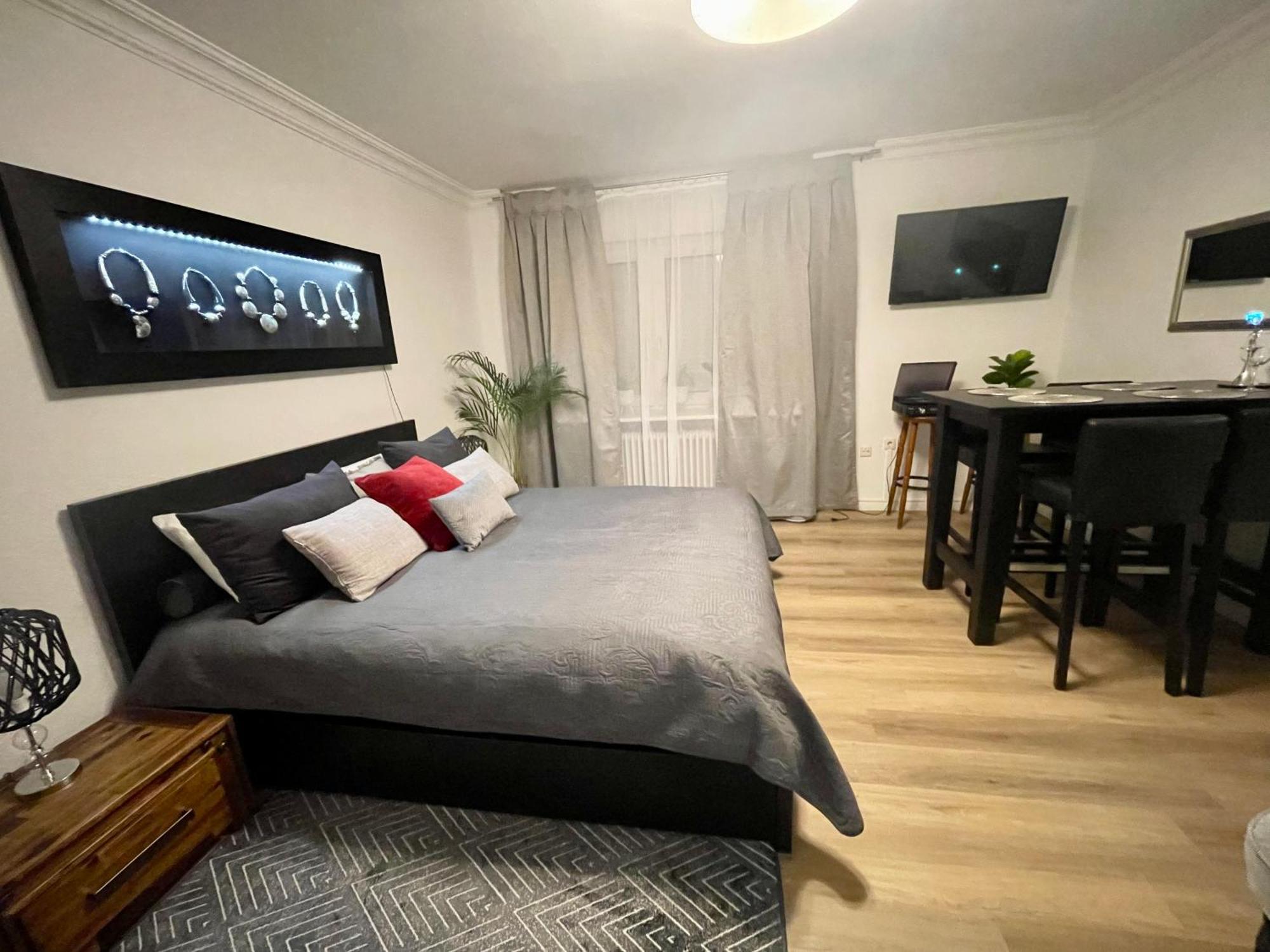 Tunnel Apartment - Nordbahntrasse, Kontaktloser Self-Check-In, Netflix Вупперталь Экстерьер фото